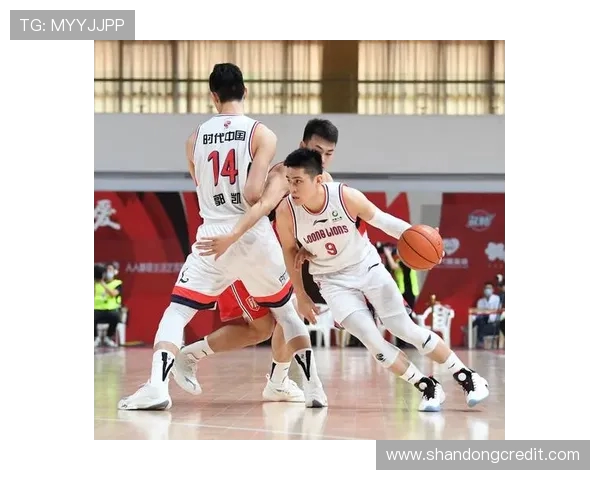 广州篮球队与杭州篮球队赛后状态分析与表现评估