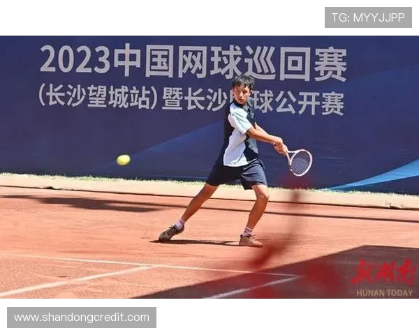 西安网球队反击之路：挑战与机遇并存的赛场故事