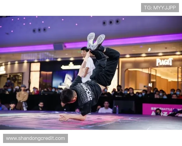 赛后分析：上海街舞队与成都街舞队个人能力对比与精彩瞬间回顾