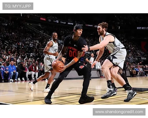 乔丹克拉克森的篮球之路：从新秀到NBA明星的成长历程