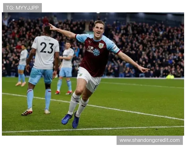 伯恩利与巴恩斯利对决前瞻分析及赛事预测全面解读