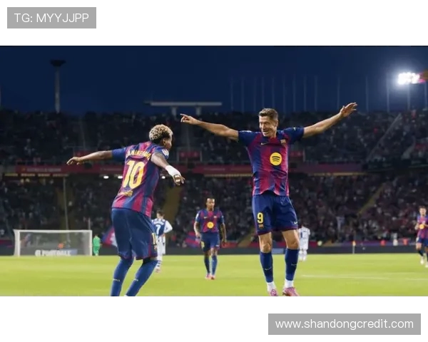 巴萨与罗马激战正酣精彩视频直播尽在眼前不容错过 巴萨与罗马激战正酣精彩视频直播尽在眼前不容错过