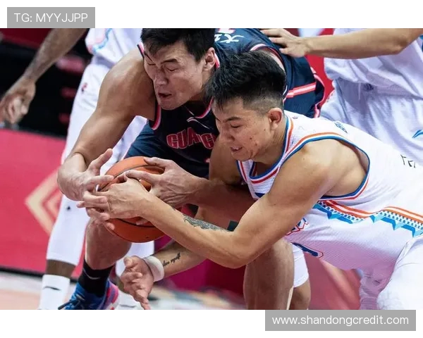 苏伟的成长之路：从普通学生到行业领军人物的奋斗故事